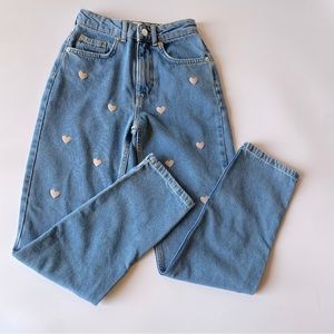 Francesca’s Heart Embroidered High Rise Jeans size 25 (0)